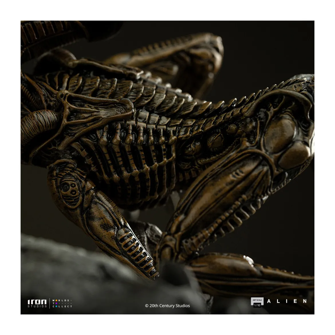 Iron Studios Ellen Ripley and Dog Alien - Art Scale 1/10 - Alien 3