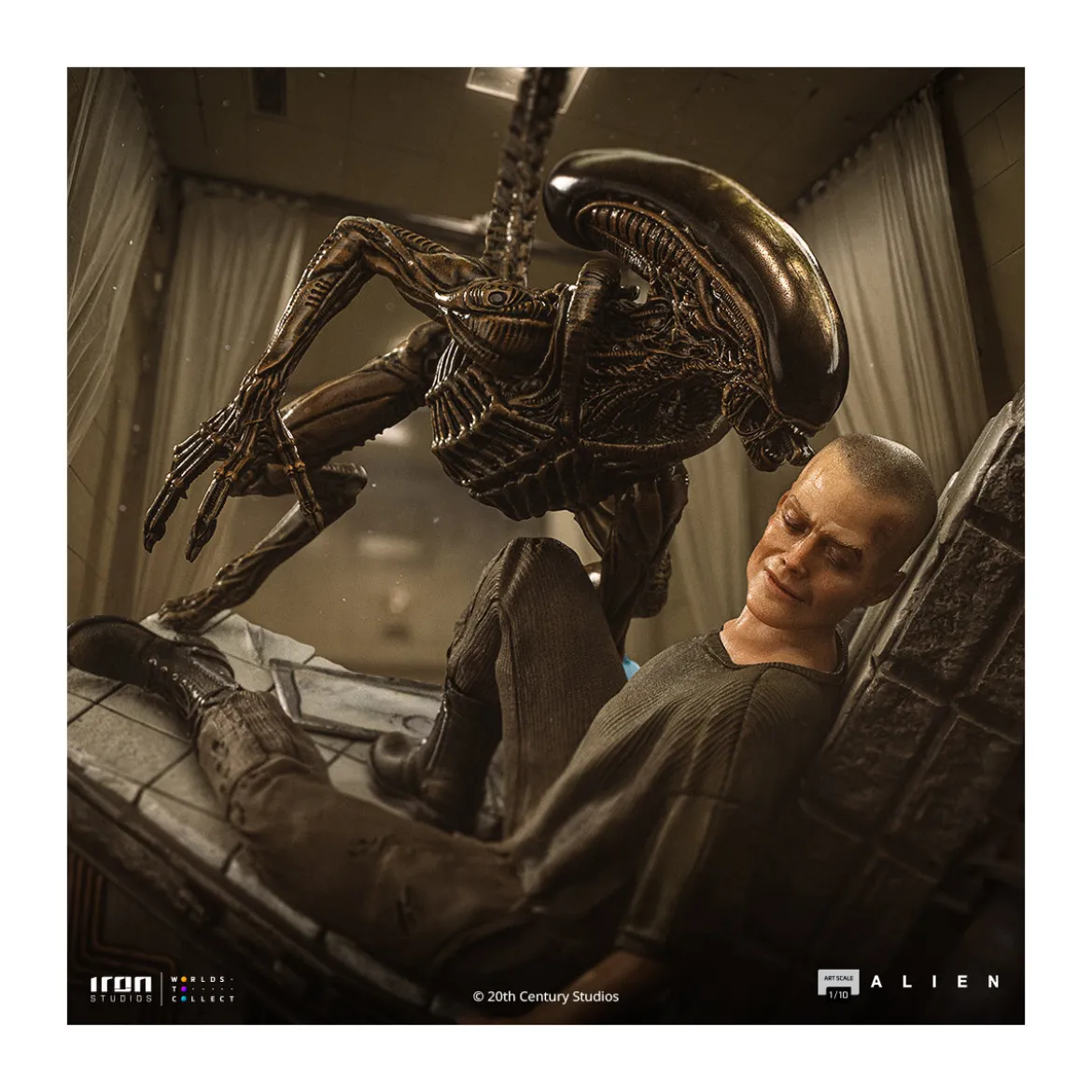 Iron Studios Ellen Ripley and Dog Alien - Art Scale 1/10 - Alien 3