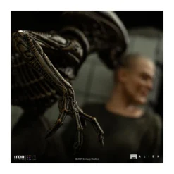 Iron Studios Ellen Ripley and Dog Alien - Art Scale 1/10 - Alien 3
