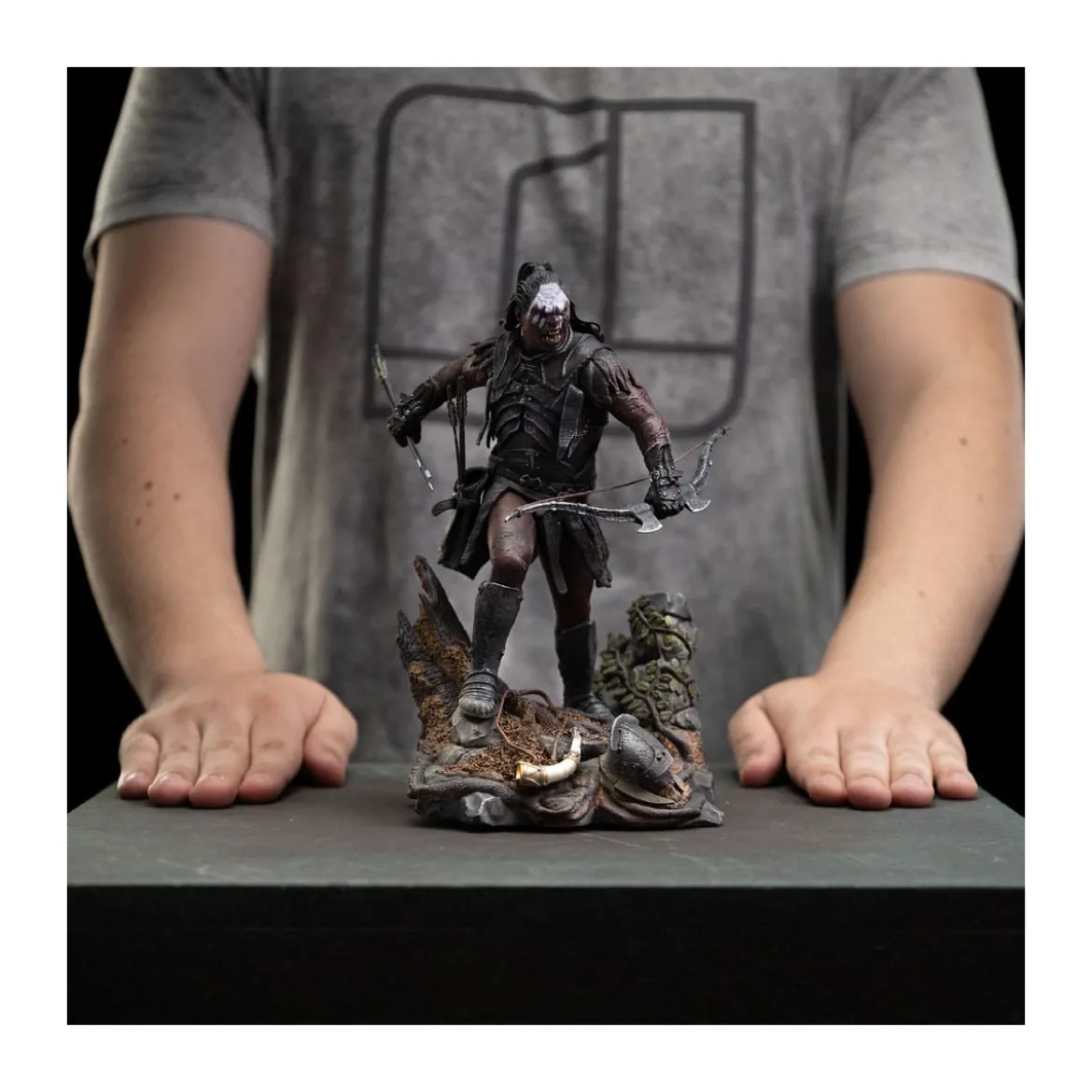 Iron Studios - Lurtz, Uruk-Hai Leader - Le Seigneur des Anneaux - LOTR BDS Art Scale 1/10