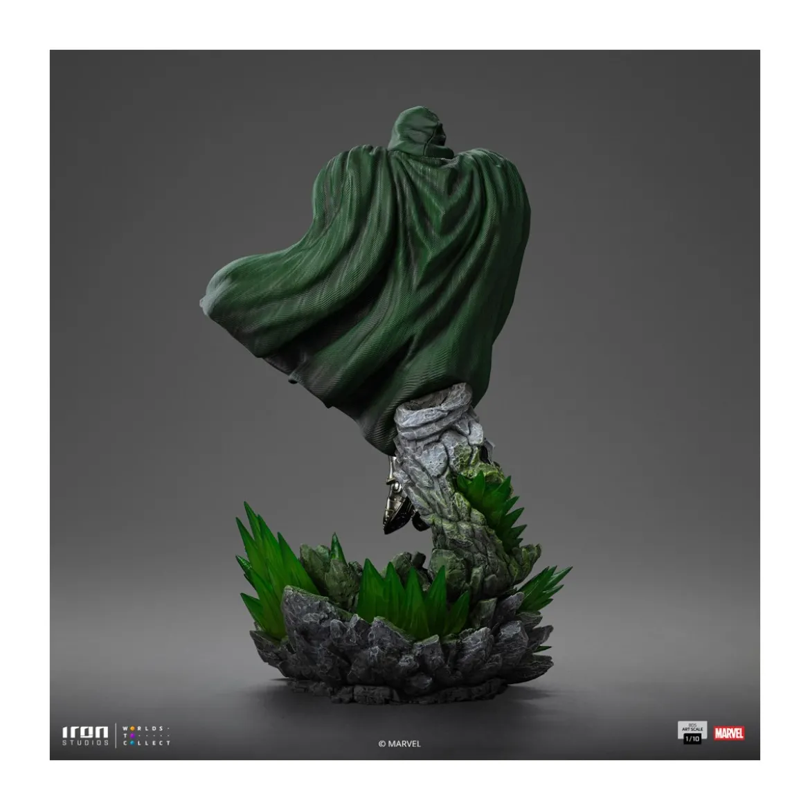 Iron Studios Marvel - DR. Doom 1/10 BDS Art Scale - Infinity Gauntlet Diorama