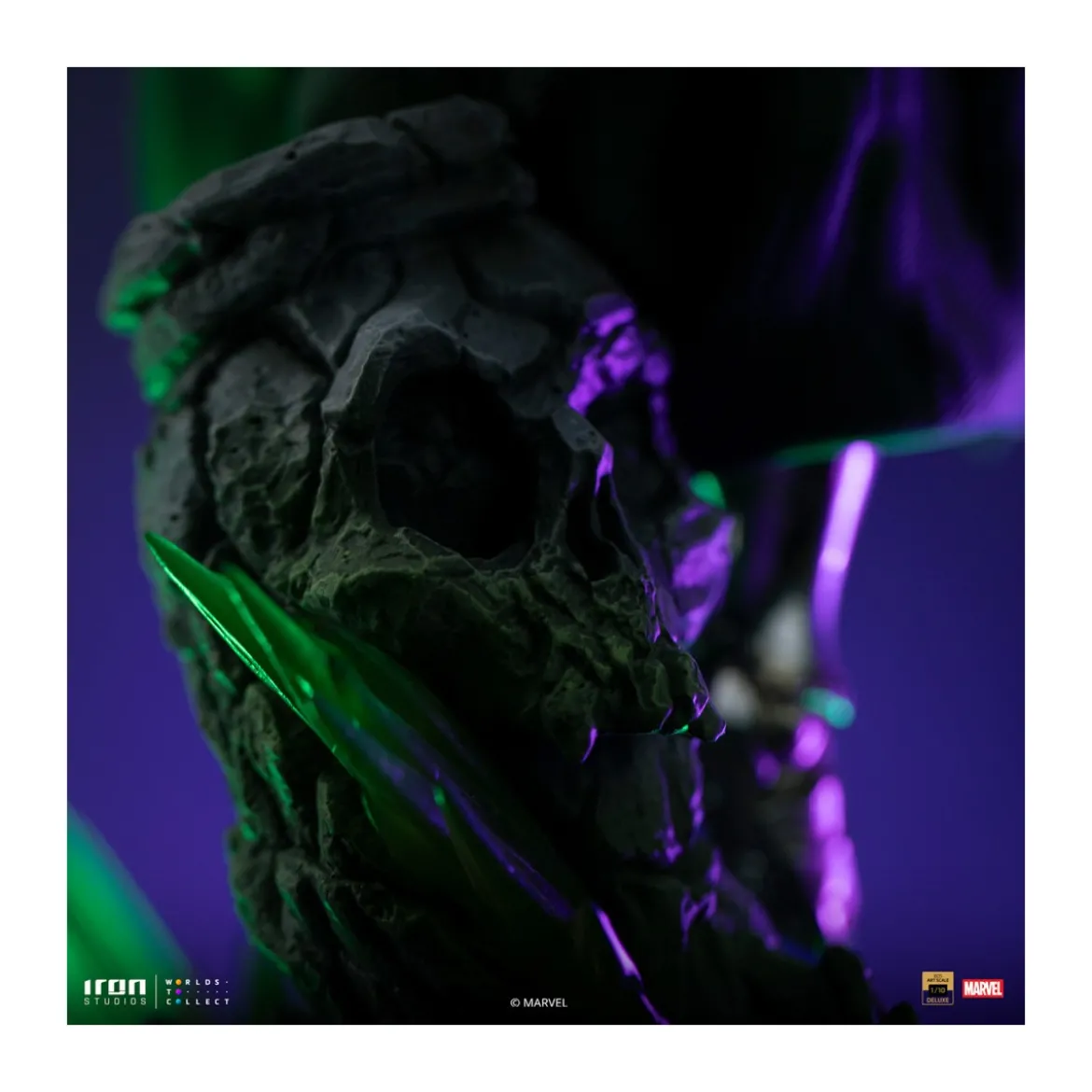 Iron Studios Marvel - DR. Doom 1/10 Deluxe Art Scale - Infinity Gauntlet Diorama