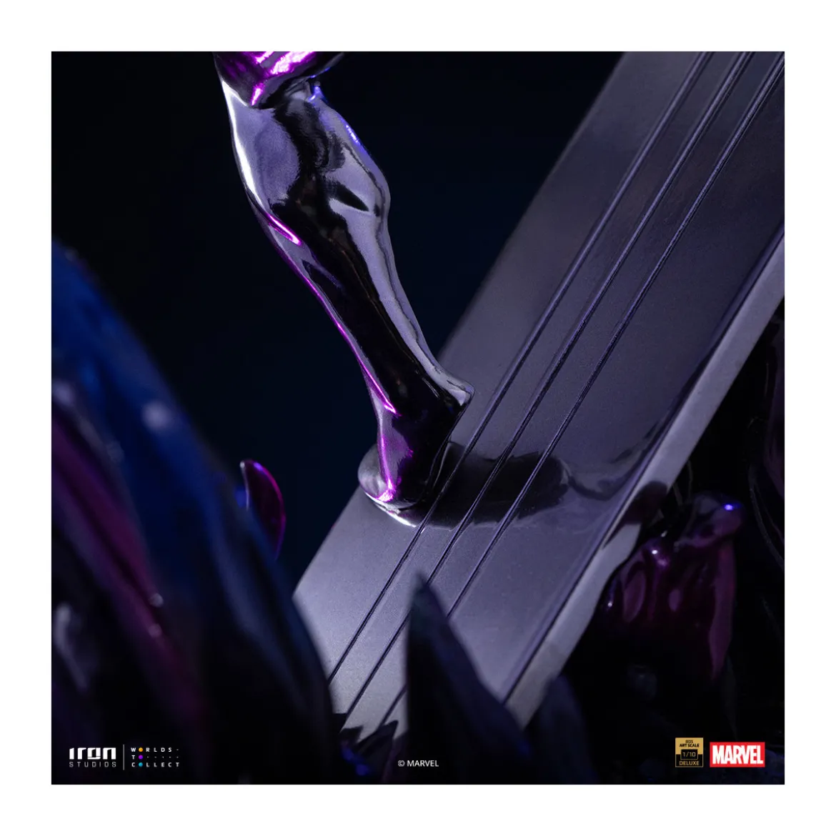 Iron Studios Marvel - Silver Surfer Deluxe Art Scale 1/10 - Infinity Gauntlet Diorama