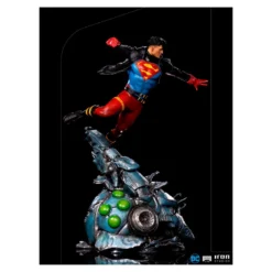 Iron Studios - Superboy Deluxe DC Comics Series 7 - Art Scale 1/10