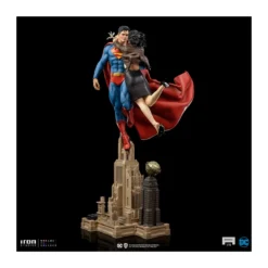 Iron Studios - Superman and Lois Lane Diorama 1/6