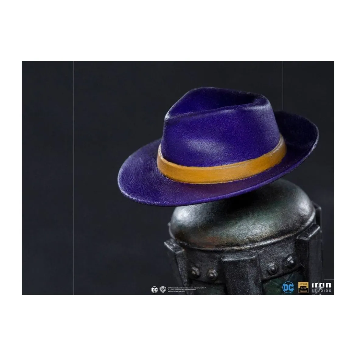 Iron Studios - The Joker - Deluxe Art Scale 1/10