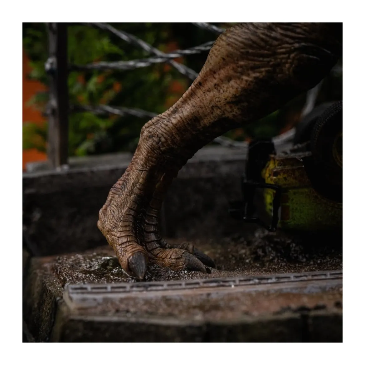 Iron Studios - T-Rex Breakout Set A - Jurassic Park Icons