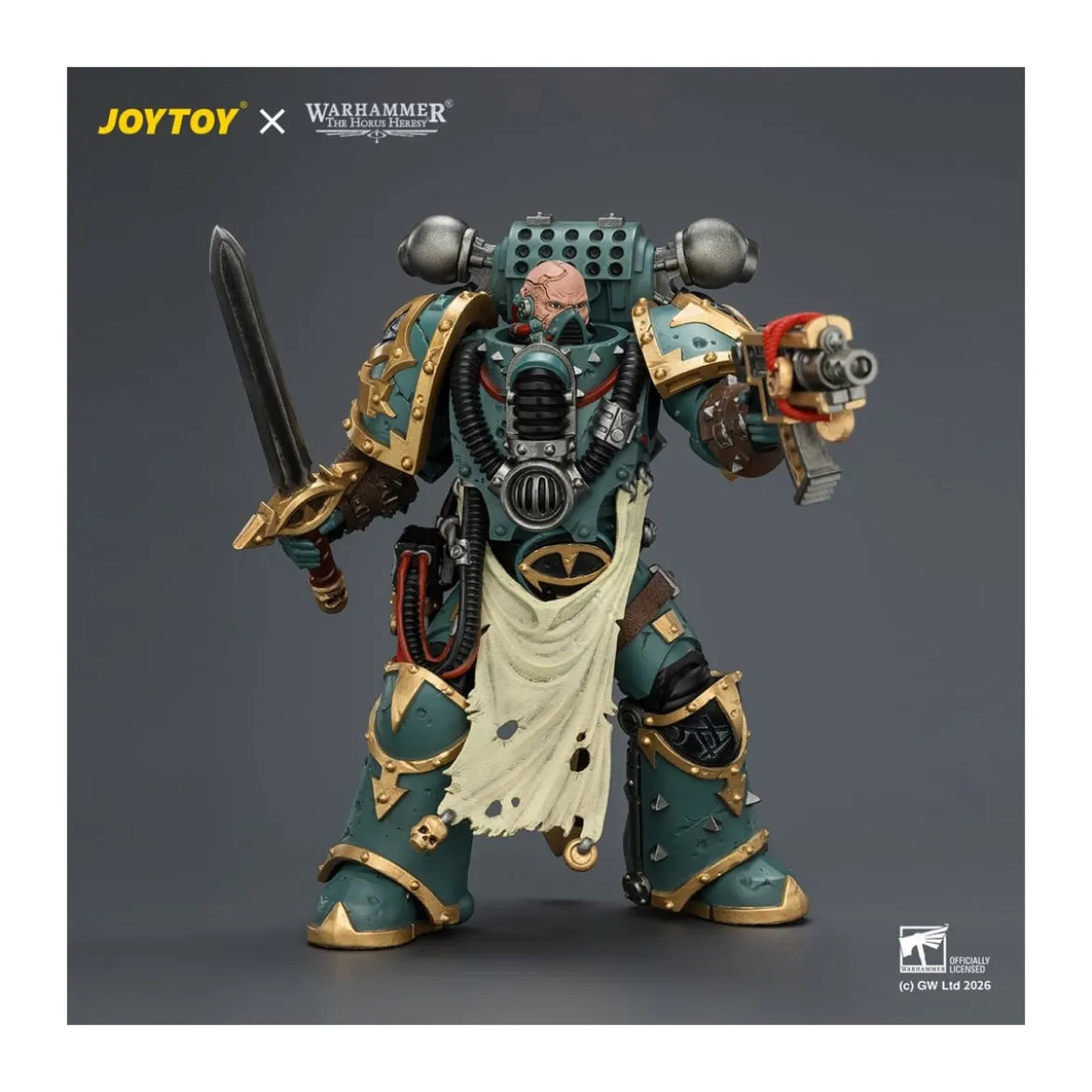 JoyToy - Sons of Horus - Maloghurst the Twisted, the Warmaster's Equerry with Legion Standard and Banestrike Bolter 1/18