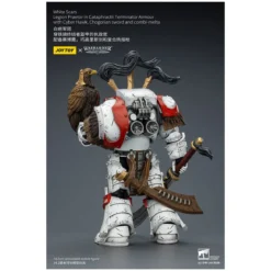 JoyToy - White Scars - Legion Praetor in Cataphractii Terminator Armour with Cyber Hawk, Chogorian sword and combi-melta 1/18