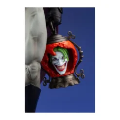 Kotobukiya - DC Comics - Batman: Last Knight on Earth PVC ARTFX+ 1/6