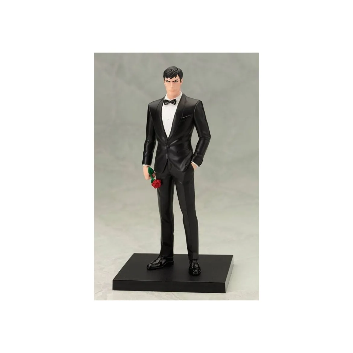 Kotobukiya DC Comics - statue Bruce Wayne in Tuxedo SDCC 2016 - ARTFX+ 1/10 - 21cm