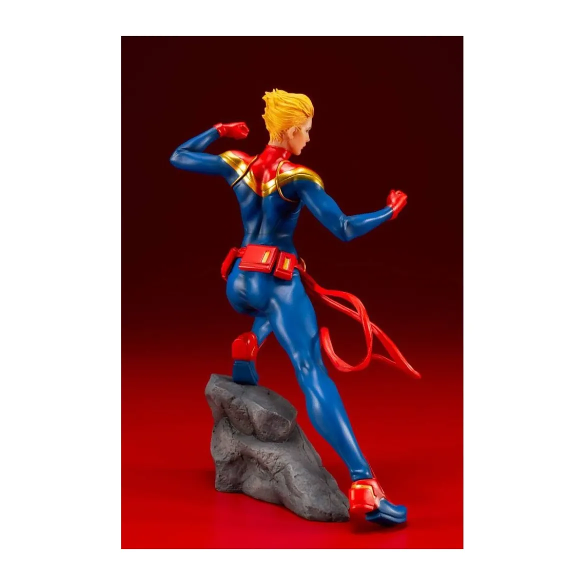 Kotobukiya - Marvel Universe ARTFX+ - statue PVC 1/10 - Captain Marvel - 17cm