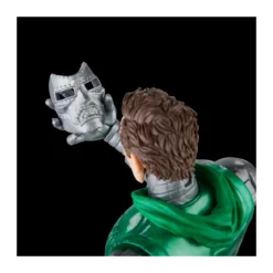 Marvel Legends - CAPTAIN MARVEL VS DR. DOOM - Avengers: Beyond Earth's Mightiest