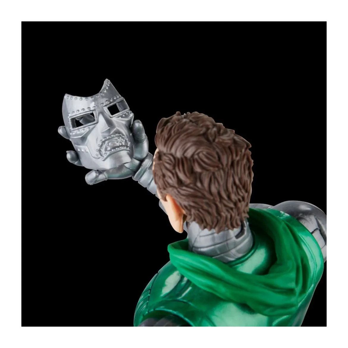 Marvel Legends - CAPTAIN MARVEL VS DR. DOOM - Avengers: Beyond Earth's Mightiest
