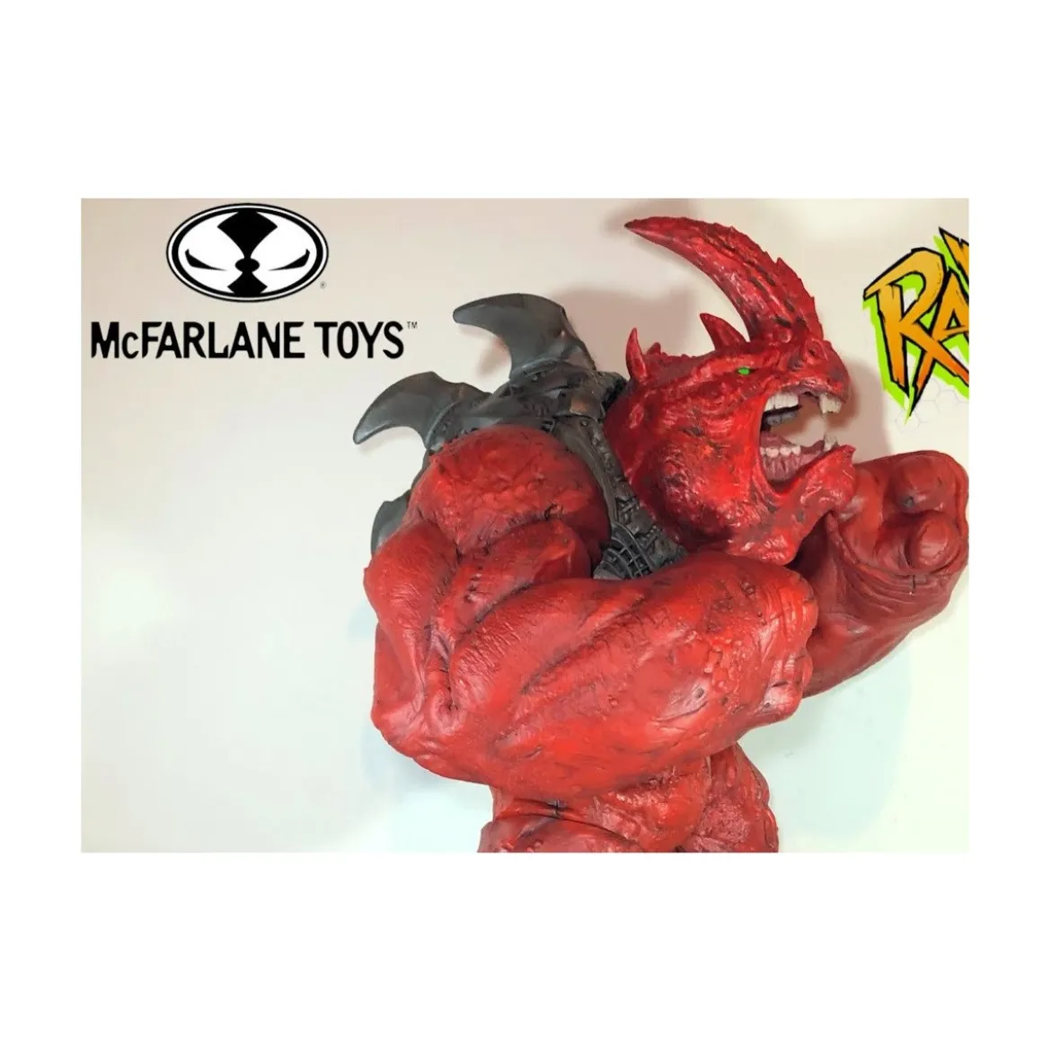 McFarlane Spawn - RAW 10 figurine Hoof Red version Walmart Exclusive