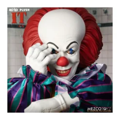 Mezco - CA - IT - Il est revenu - Roto Doll Pennywise 1990 - Mega Designer Series