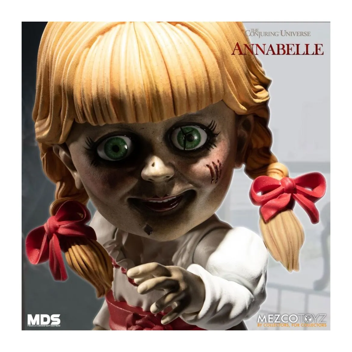 Mezco Designer Series - MDS- The Conjuring Universe - Annabelle - 15cm