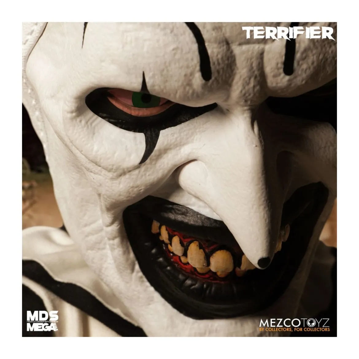 Mezco MDS Mega Scale - Art the Clown - Terrifier