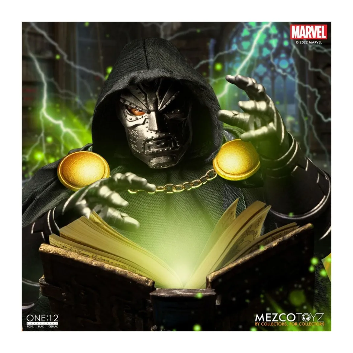 Mezco One 12 - Doctor Doom - Docteur Fatalis