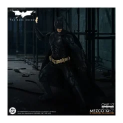 Mezco One 12 - The Dark Knight - BATMAN - DC Comics