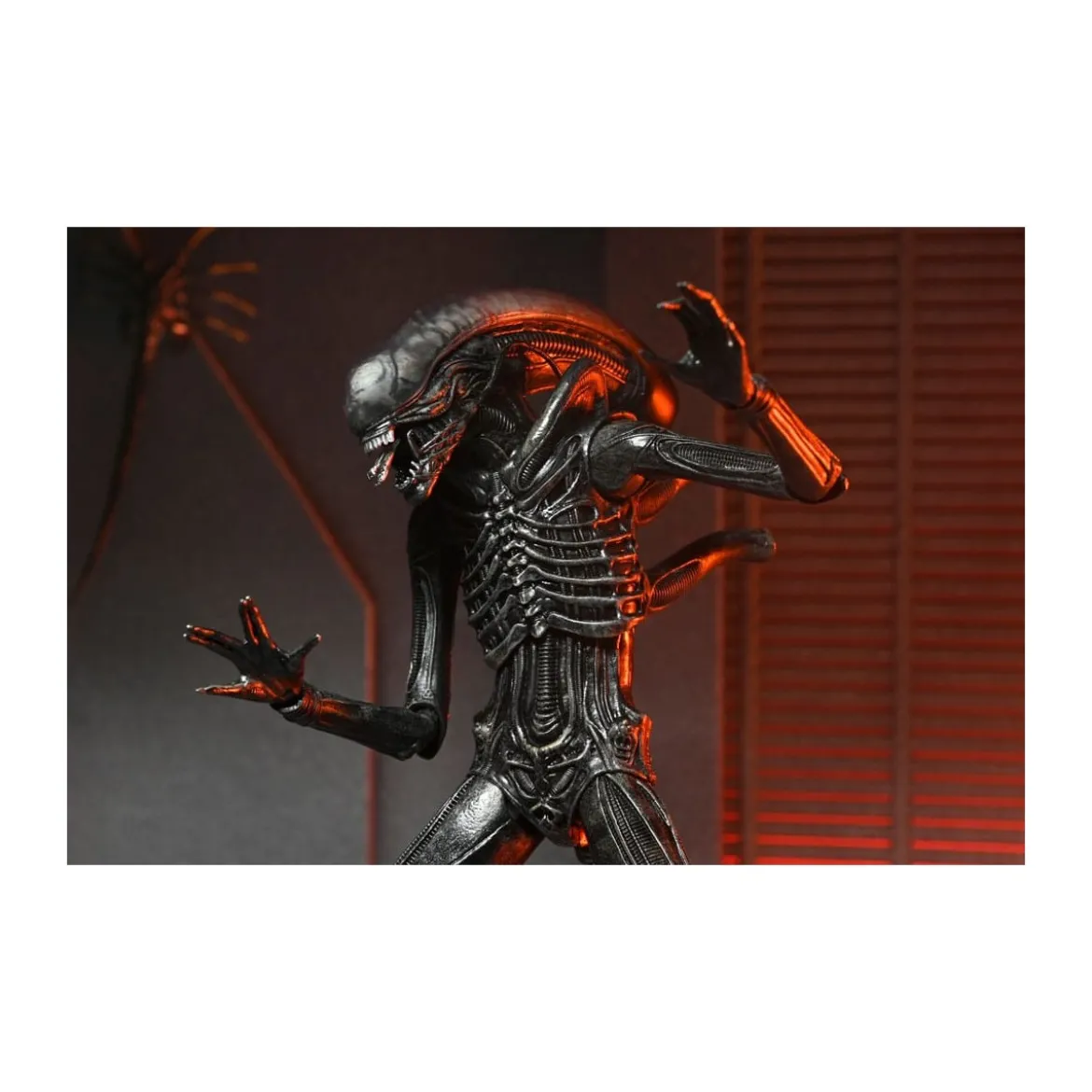 Neca - Alien: Romulus Ultimate Xenomorph XX121