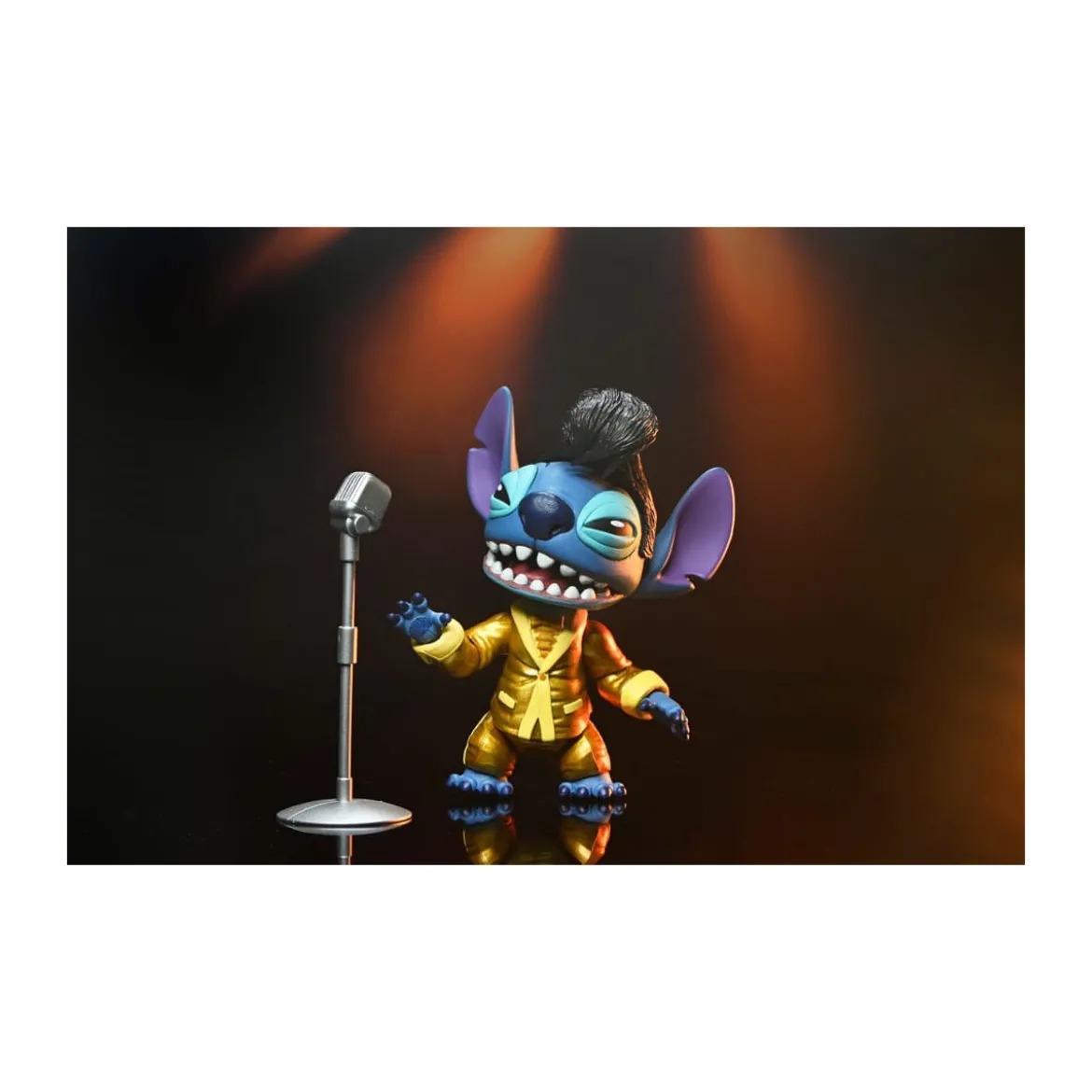 Neca Disney Lilo & Stitch - Ultimate Gold Suit Elvis Stitch