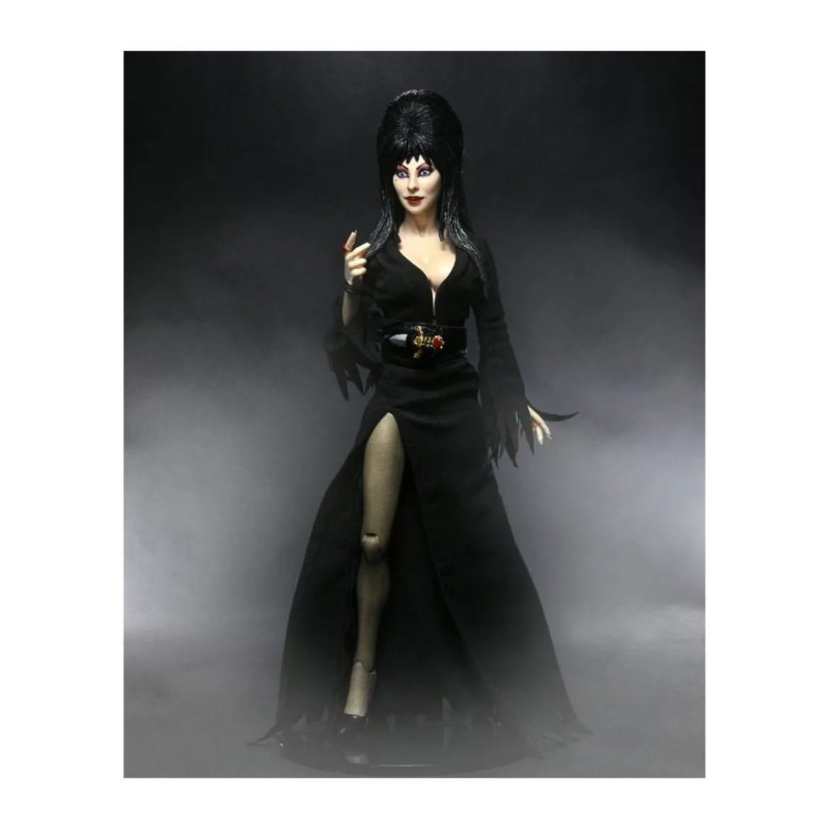 Neca - Elvira Mistress of the Dark - Retro Cloth