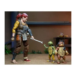 NECA - IDW Comics - Grammy April with Baby Yi & Moja - The Last Ronin The Lost Years - TMNT