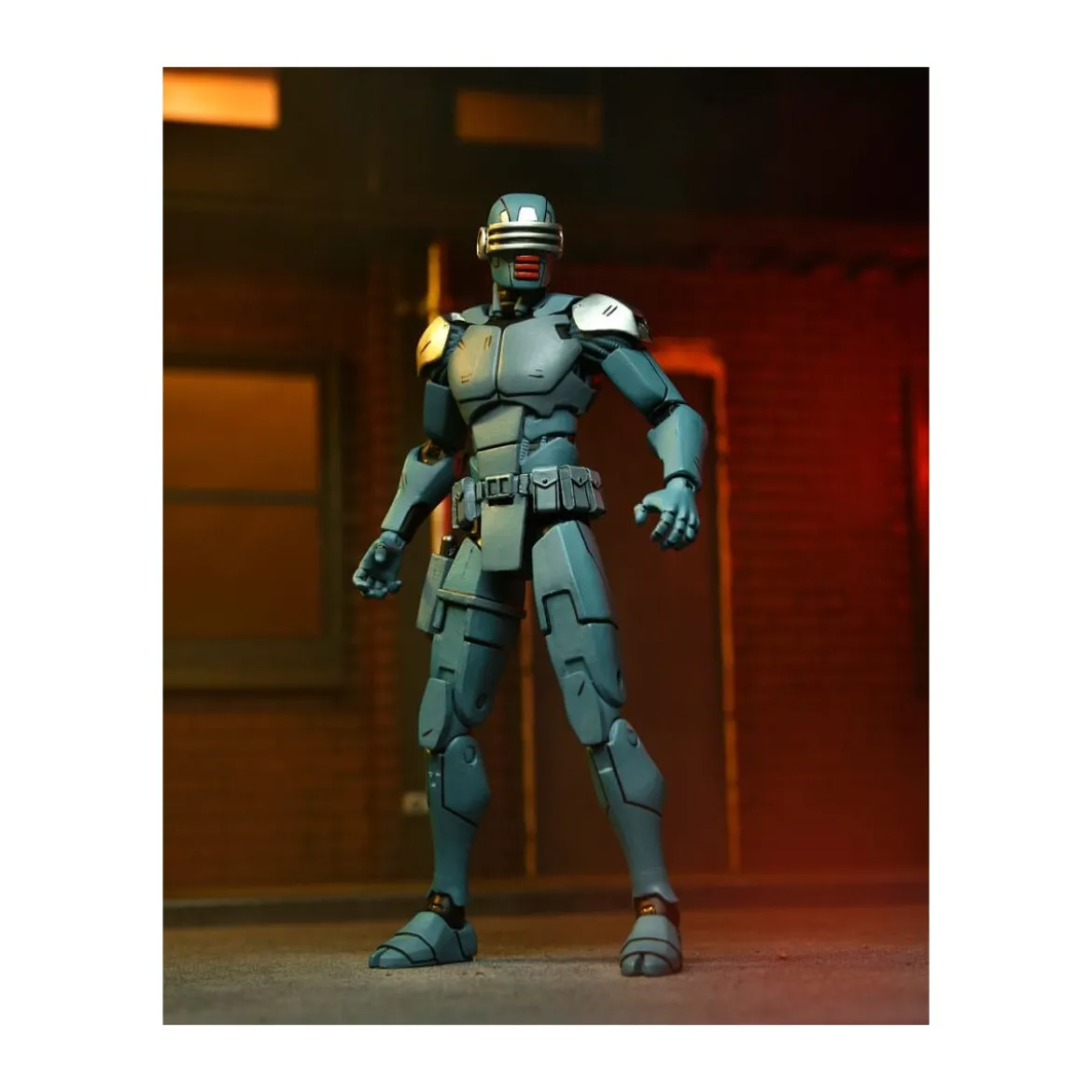 NECA - IDW Comics - Ultimate SYNJA PATROL BOT - The Last Ronin - TMNT - Teenage Mutant Ninja Turtles