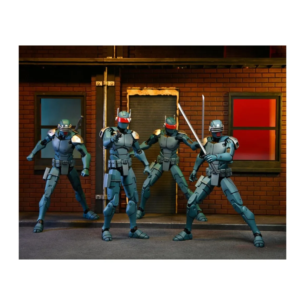 NECA - IDW Comics - Ultimate SYNJA PATROL BOT - The Last Ronin - TMNT - Teenage Mutant Ninja Turtles