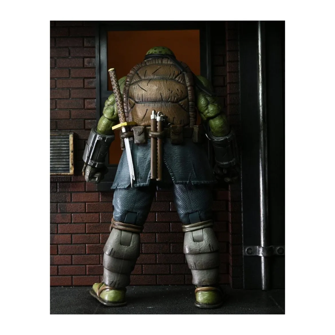 NECA - IDW Comics Ultimate The Last Ronin Unarmored TMNT - Teenage Mutant Ninja Turtles
