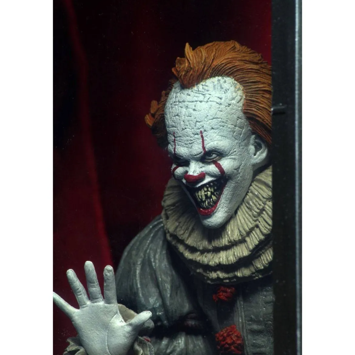 Neca IT - CA - IL est revenu - Chapitre 2 Pennywise - 18cm