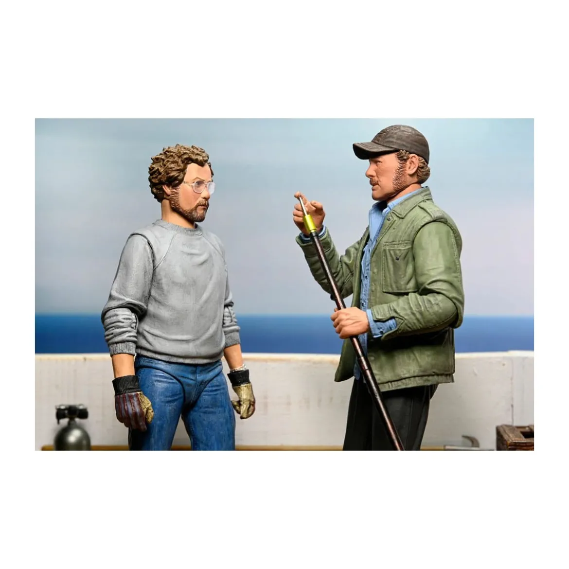 Neca - JAWS - Ultimate Matt Hooper Amity Arrival 50th Anniversary