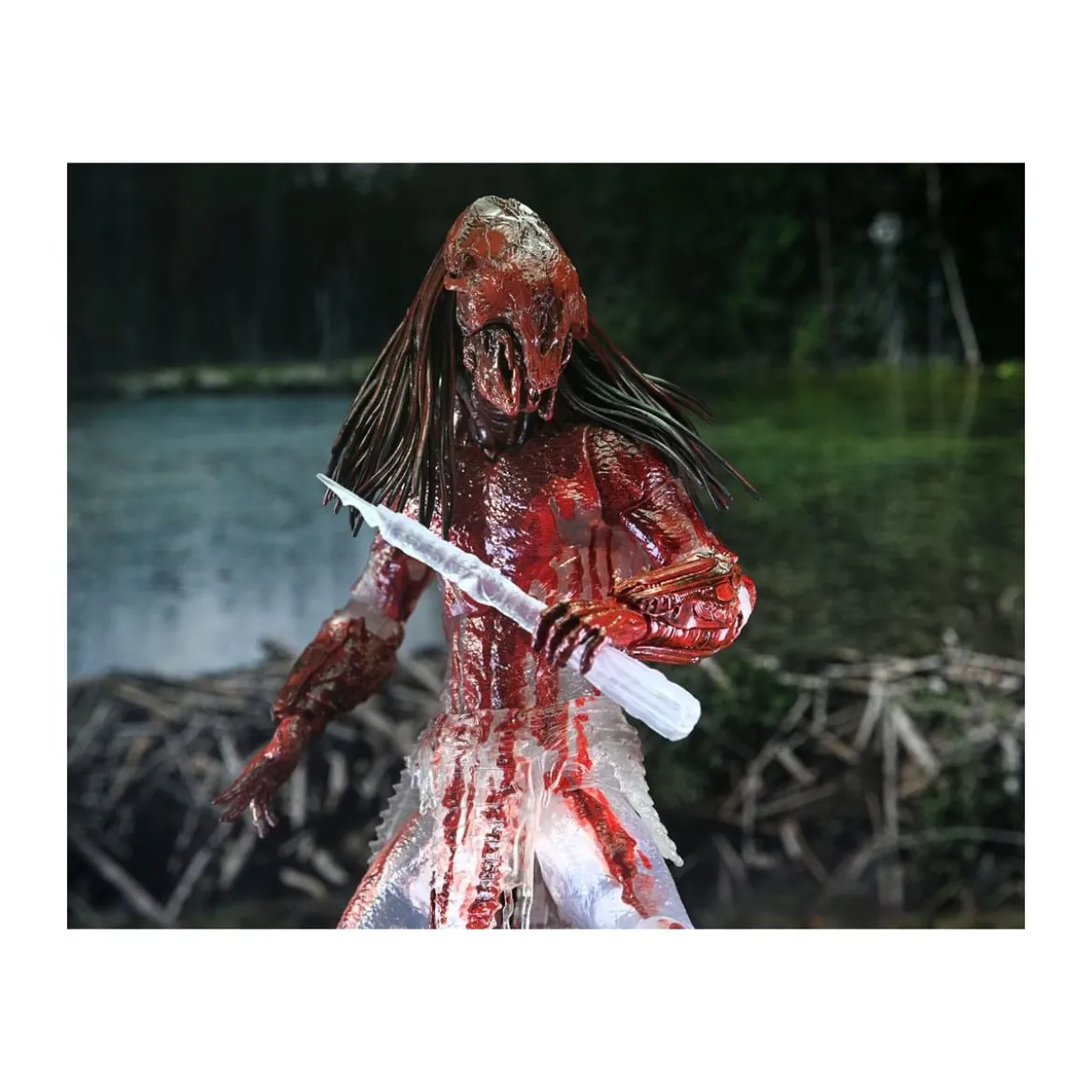 Neca Predator - Ultimate Feral Bear Blood Predator - Prey