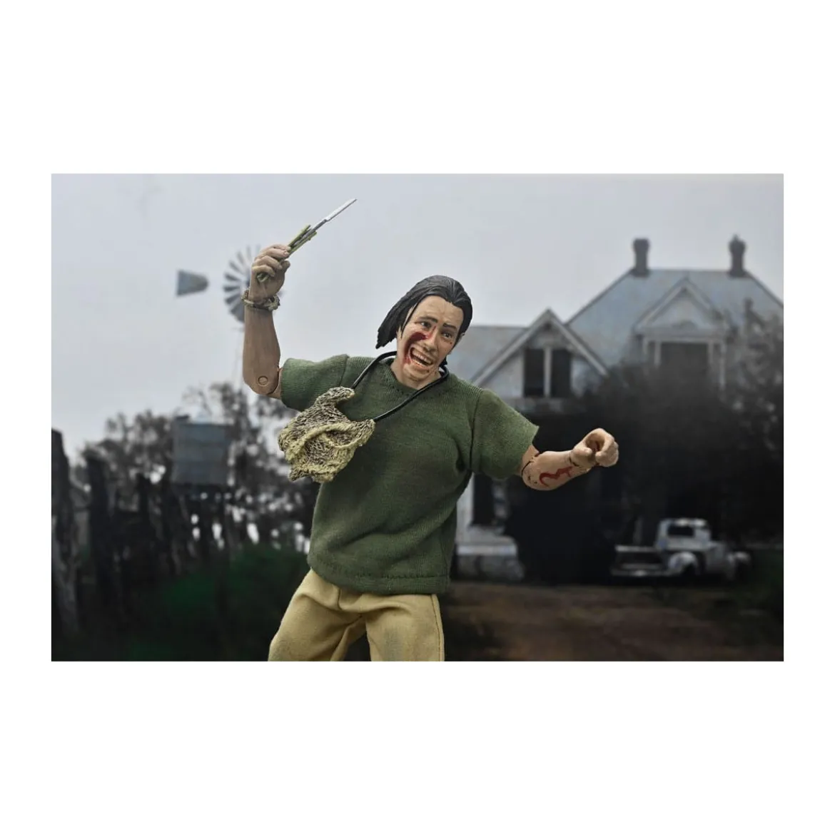 Neca Texas Chainsaw Massacre - Clothed The Hitchhiker 50th Anniversary