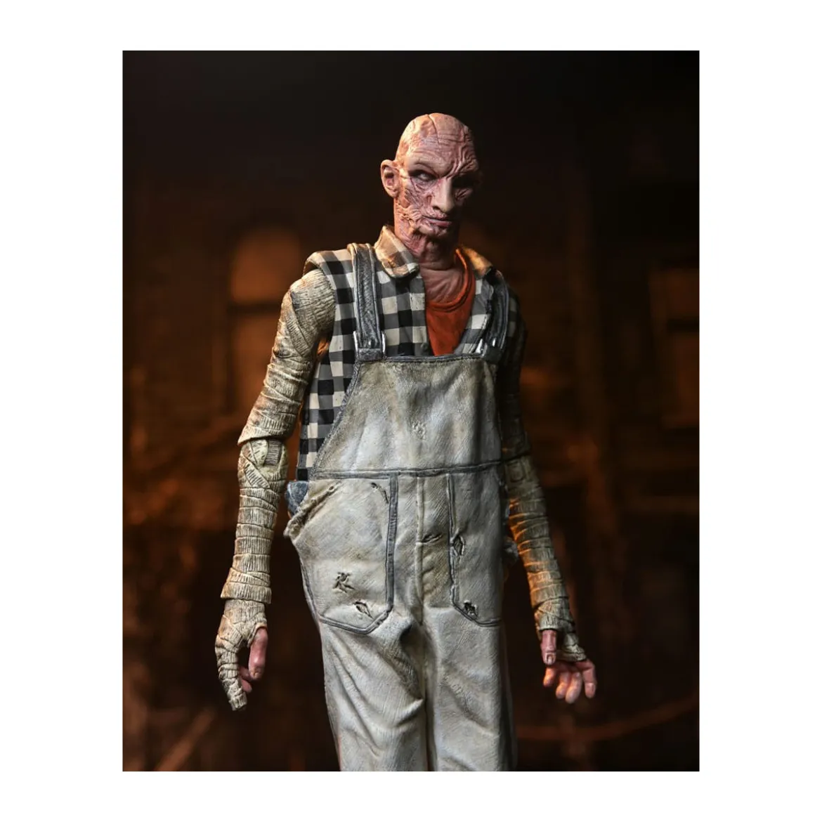 Neca The Devil's Rejects 20th anniversary - Handyman Tiny (Overalls)