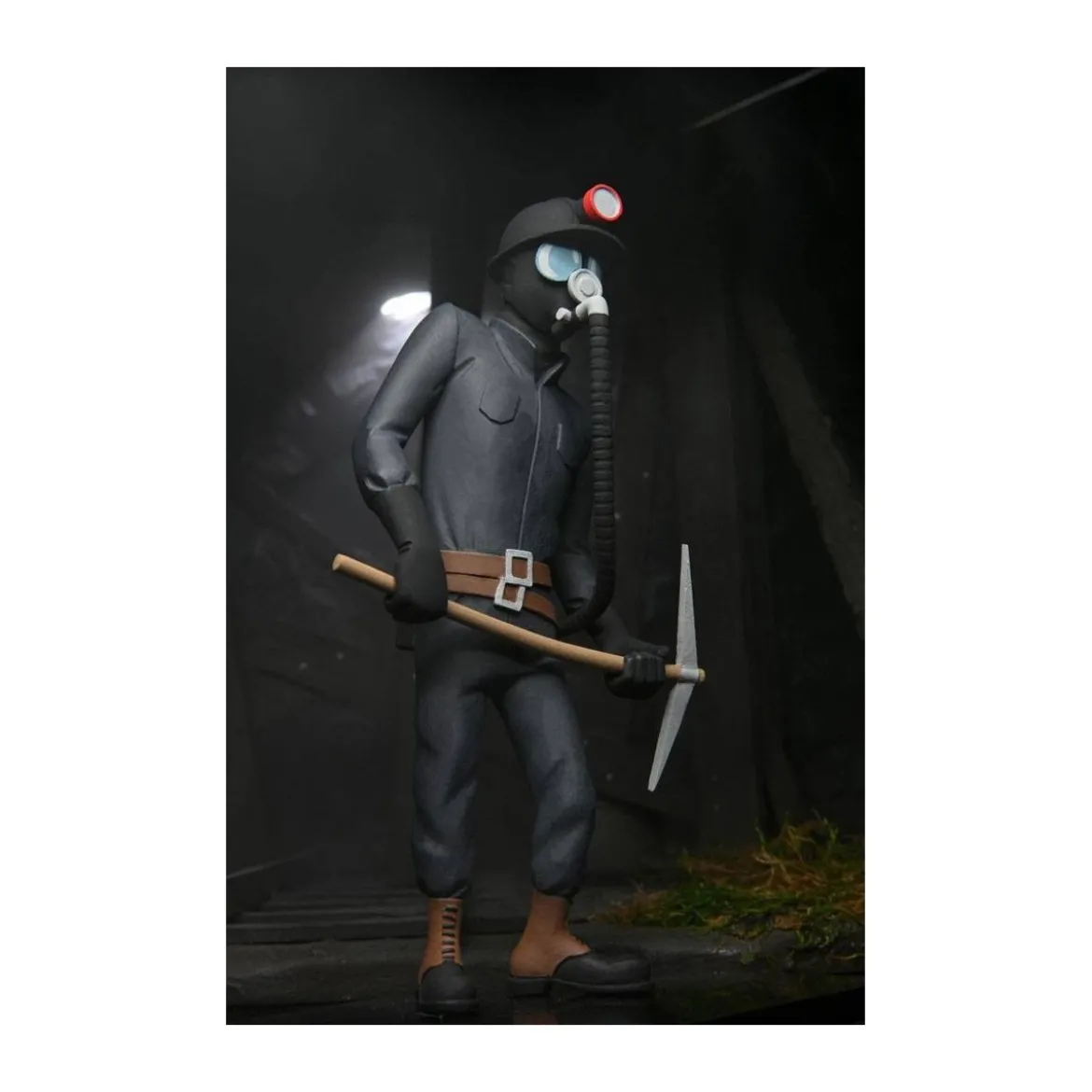 Neca - Toony Terrors - Elvira Captain Blake Herbert West The Miner - Serie 6