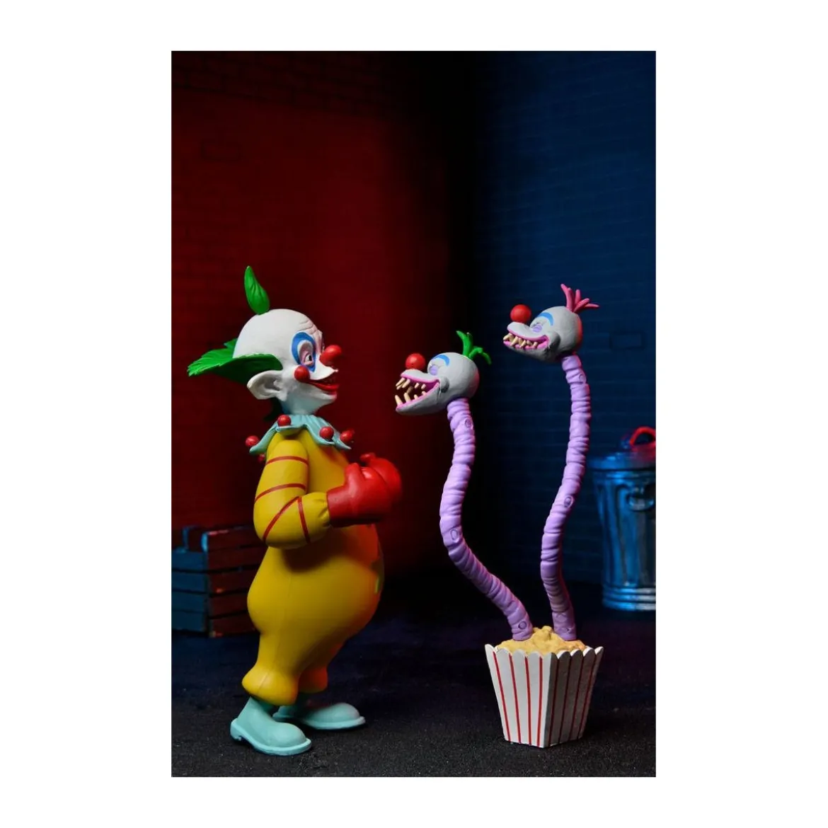 Neca - Toony Terrors - Shorty - Ghouliana - Teen Wolf - Alien in suit - Serie 7