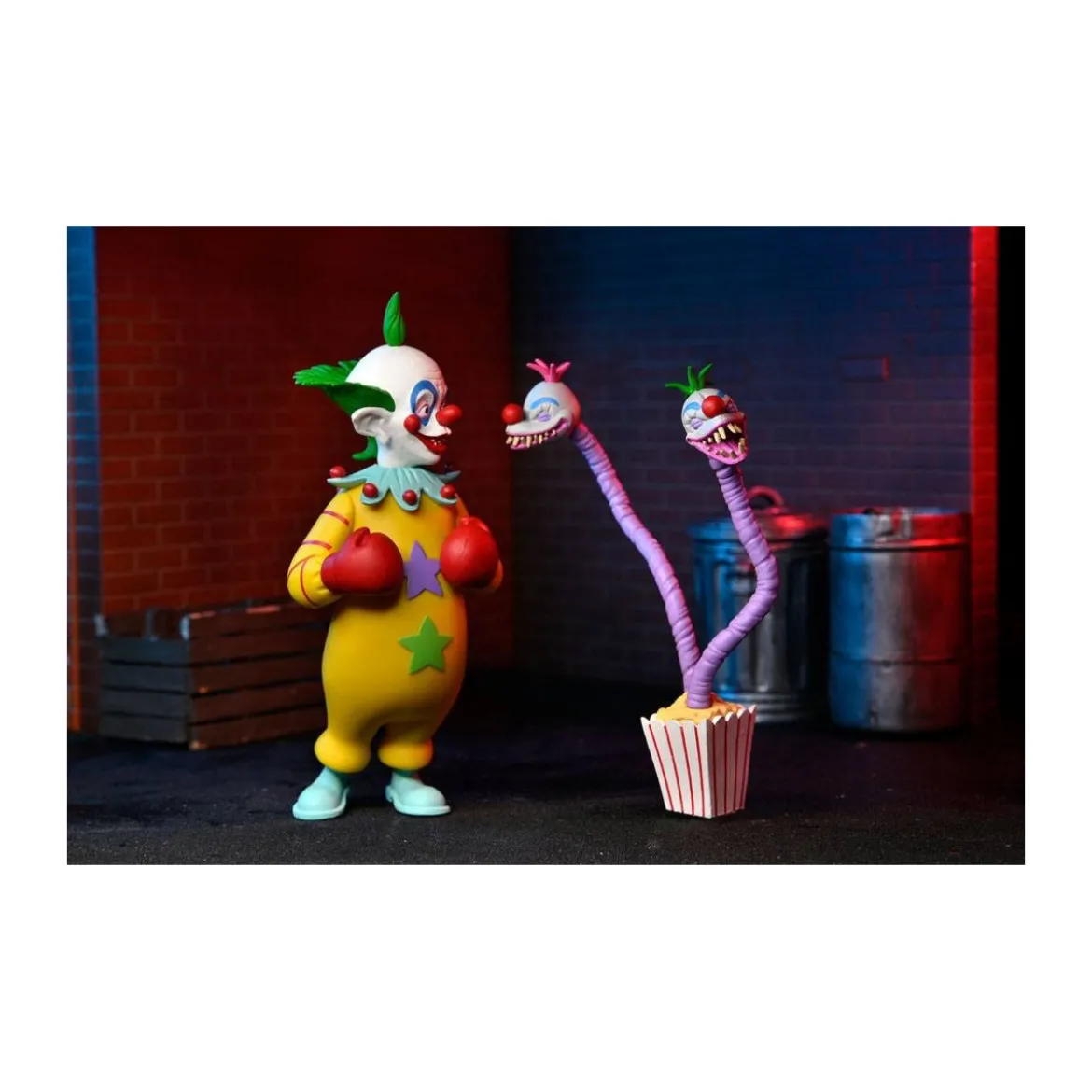 Neca - Toony Terrors - Shorty - Ghouliana - Teen Wolf - Alien in suit - Serie 7