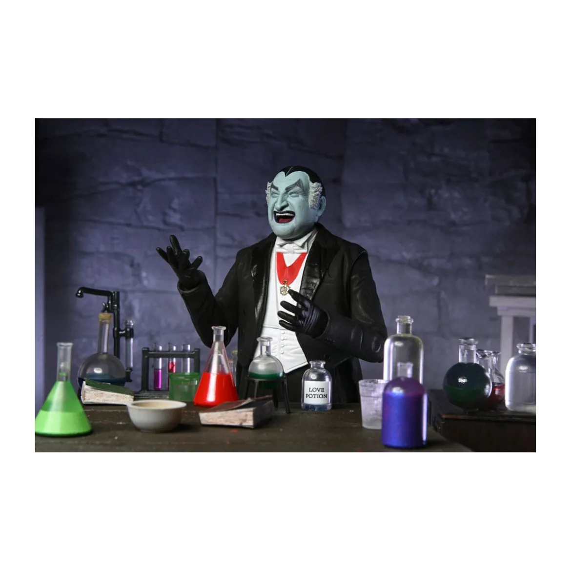 Neca - Ultimate Grandpa Munster - The Munsters