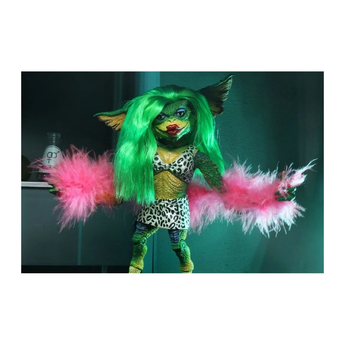 Neca Ultimate Greta - Gremlins 2 - 15cm