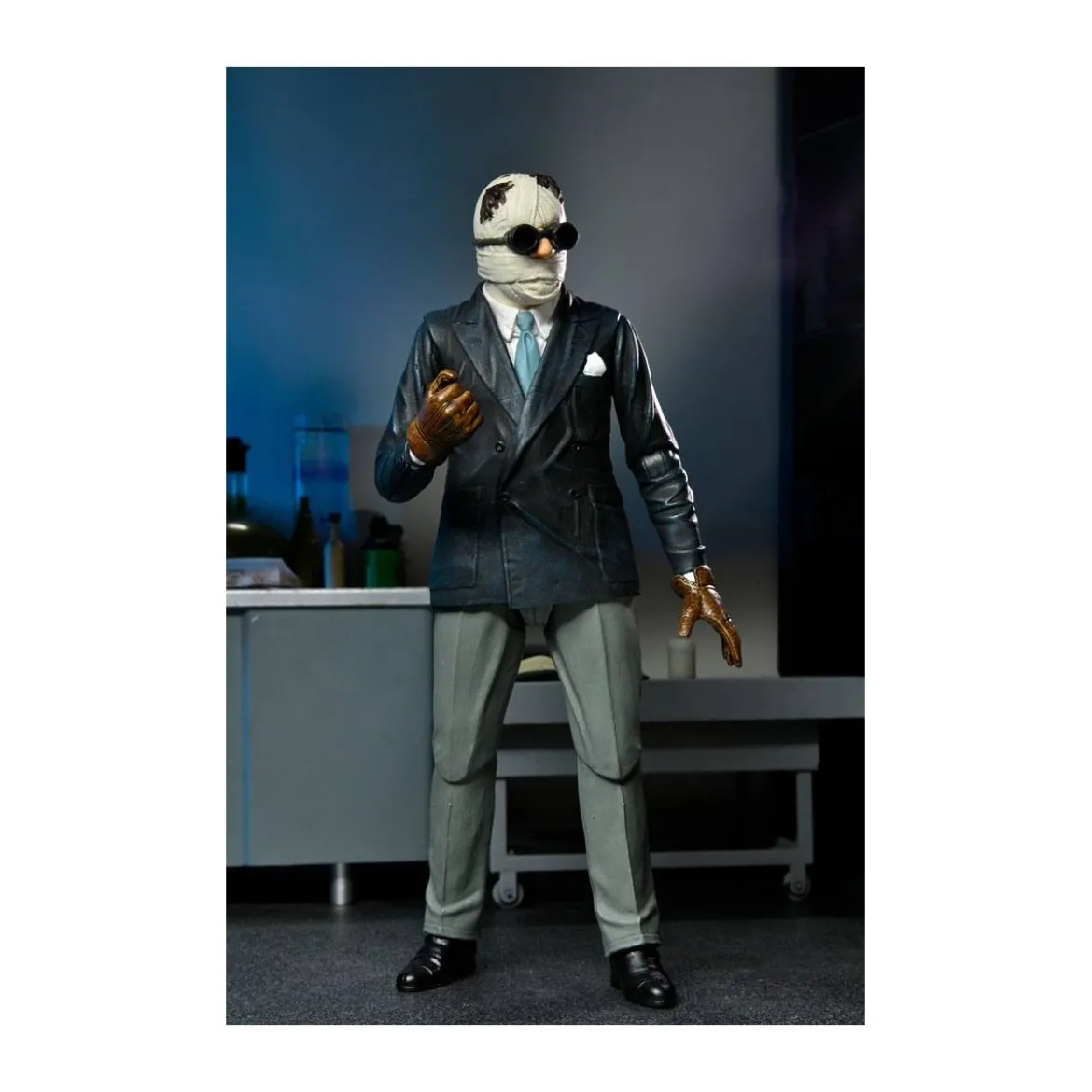 NECA - Ultimate The Invisible Man - Universal Monsters