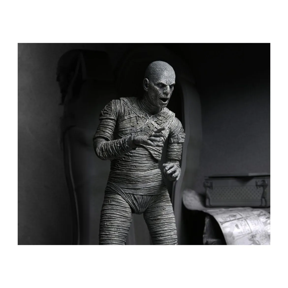 NECA - Ultimate The Mummy Black & White Version - Universal Monsters