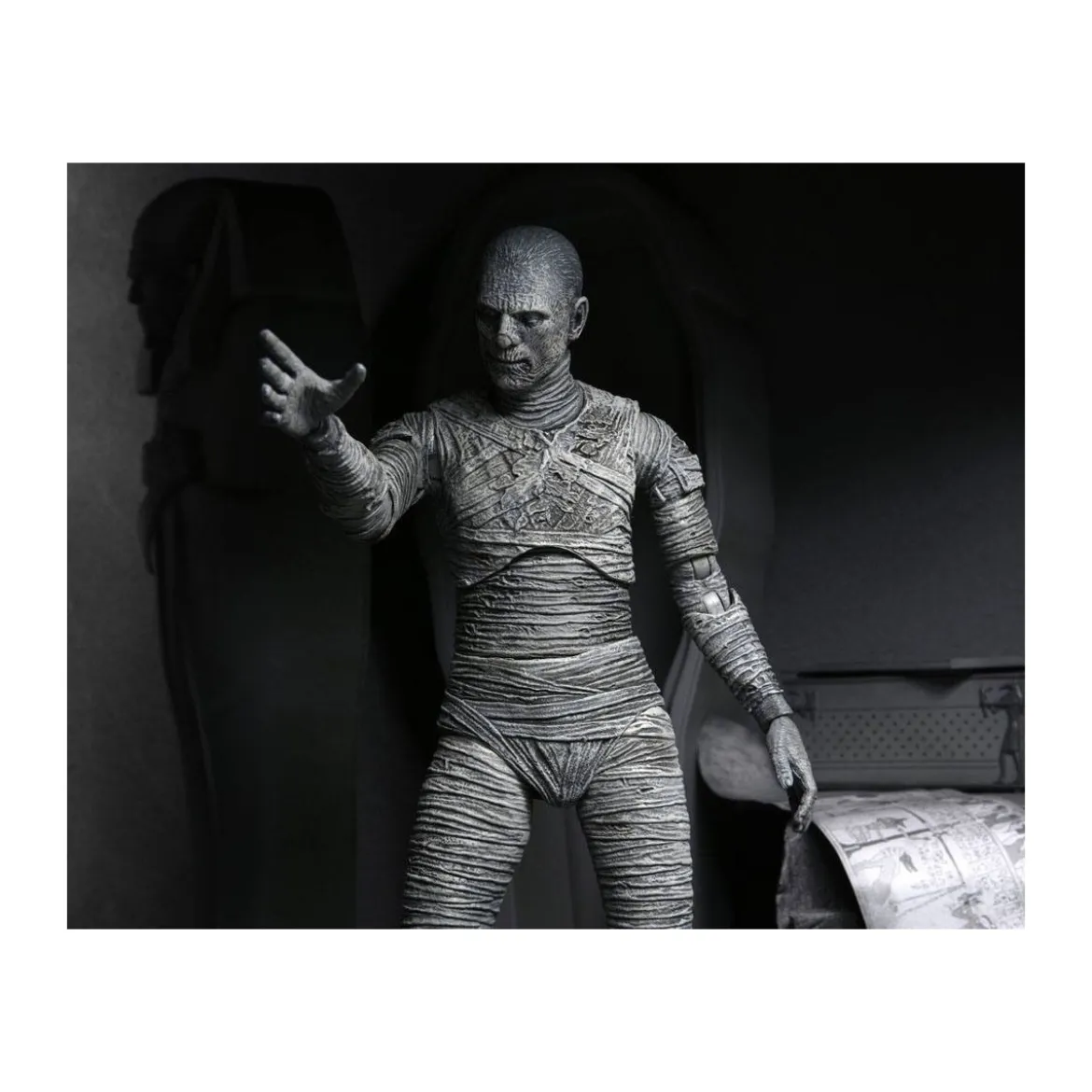 NECA - Ultimate The Mummy Black & White Version - Universal Monsters