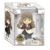 Plastoy - HARRY POTTER - FIGURINE HERMIONE GRANGER ETUDIANT UN SORT - 15cm