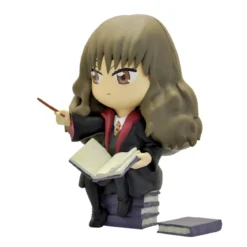 Plastoy - HARRY POTTER - FIGURINE HERMIONE GRANGER ETUDIANT UN SORT - 15cm