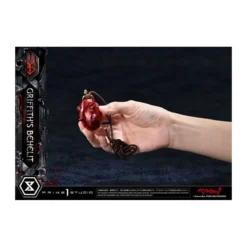 Prime 1 Studio Berserk - Life Scale Griffith's Behelit 1/1