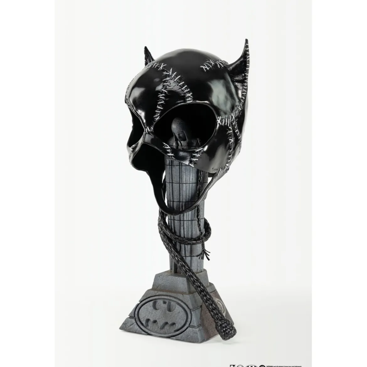 PureArts - Batman Catwoman 1:1 Cowl Replica
