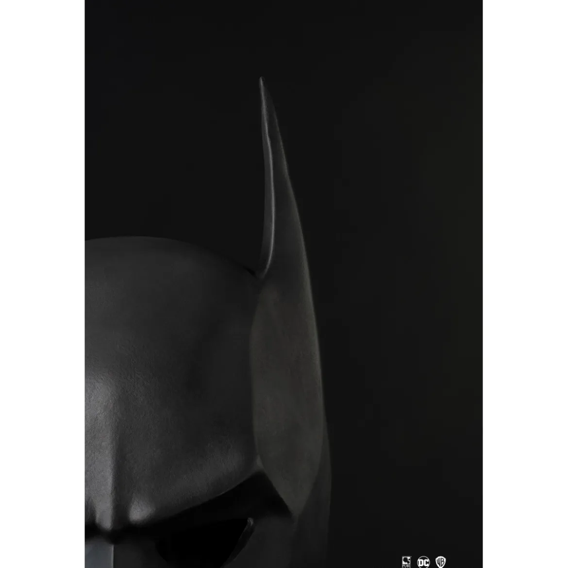 PureArts - Batman 1:1 Cowl Replica