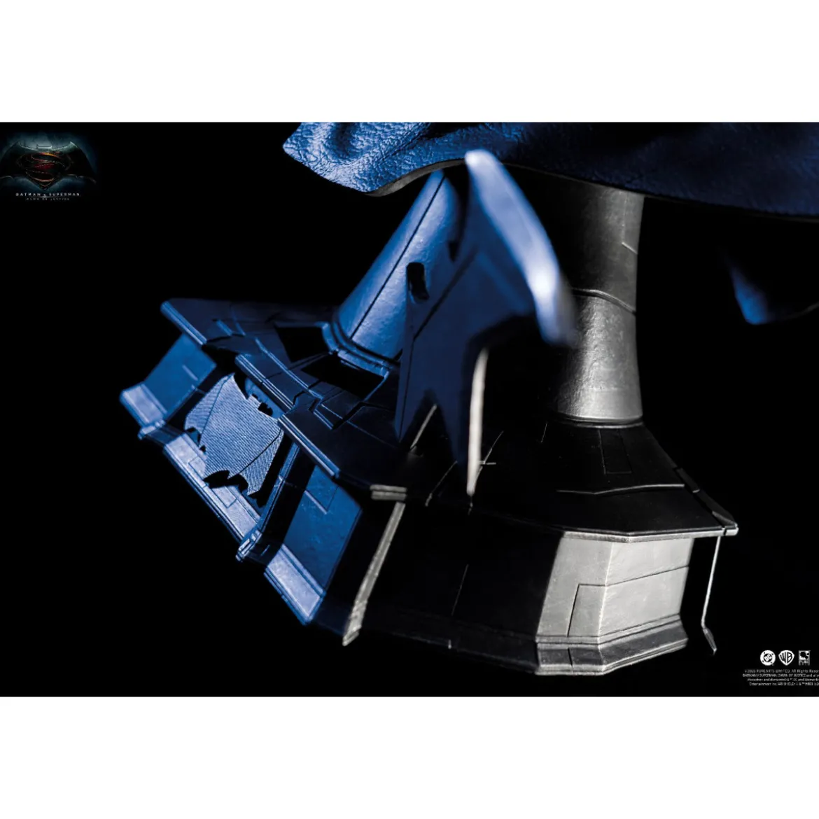 Pure Arts - Justice League : Batman v Superman Dawn of Justice - Batman Cowl Replica 1/1